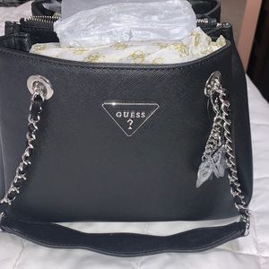 GUESS PURSE